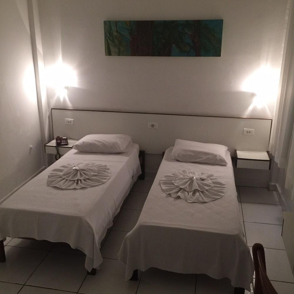 Hotel Pampulha Palace Belo Horizonte Extérieur photo